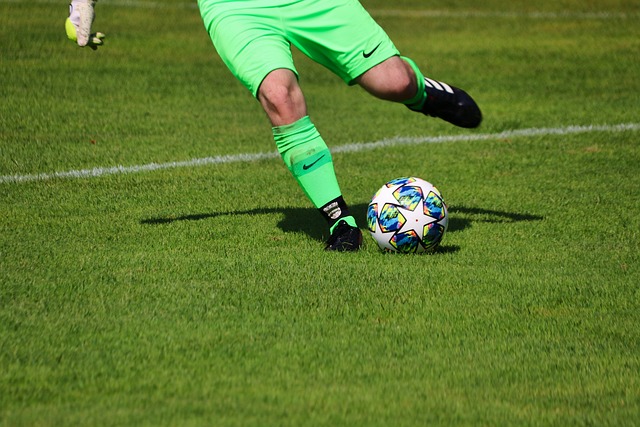 的紧密配合 的紧密配合