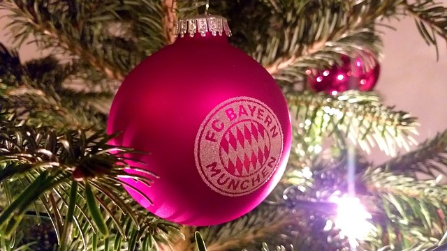 引了无数球 引了无数球